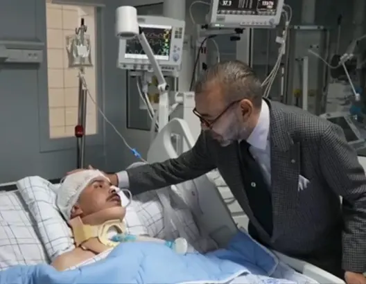 بعد زيارته لهم .. مصابون في زلزال الحوز يعبرون عن عظيم امتنانهم للملك