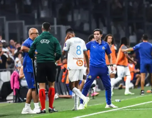 كان على خلاف مع أوناحي..رحيل مدرب مارسيليا بعد تهديدات الأولتراس