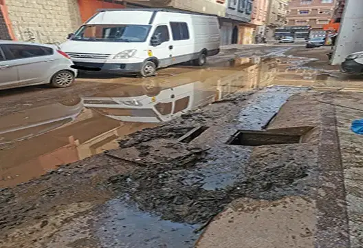 يرأسها لولايتين.. رئيس جماعة بركان يشكو بنية مدينته لوزير التجهيز