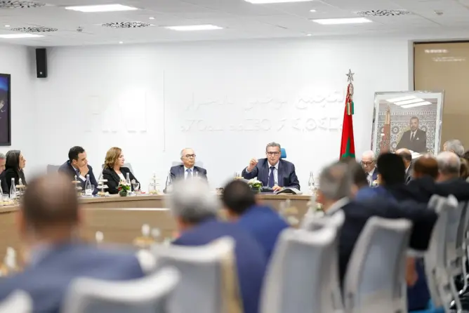 “الأحرار” يشيد باللحمة الوطنية في الزلزال وينتقد “الأصوات الخارجية النشاز”
