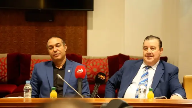 الفريق الحركي وفيدرالية المحامين يتقاسمان “مخاوف” بشأن قانون السجون (فيديو)
