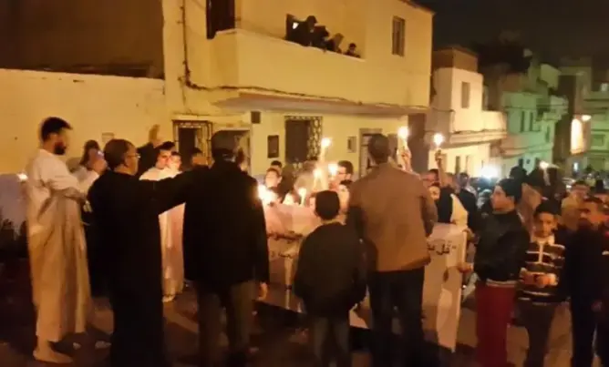 سلطات طنجة تقرر منع موكب الشموع احتفالا بالمولد النبوي