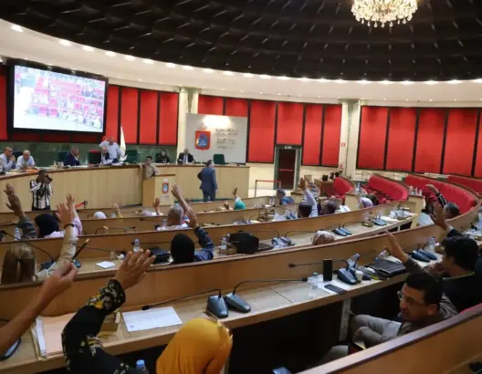 “انقلاب ناعم” لأعضاء بأحزاب التحالف يمنح منصب نائب عمدة طنجة للمعارضة