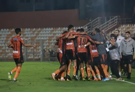 كأس الكونفدرالية.. نهضة بركان يعود بفوز ثمين من ميدان الملعب المالي