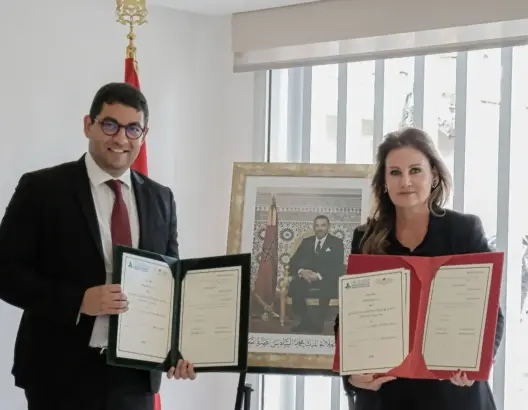 اتفاقية شراكة بين عصبة حماية الطفولة ووزارة الشباب لتجهيز مراكز جديدة لرعاية الأطفال