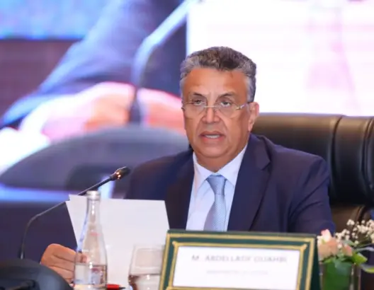 تبلغ 7 سنوات.. وهبي يكشف بالبرلمان تفاصيل إعادة طفلة مغربية من العراق