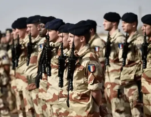 فرنسا تعلن الشروع في سحب قواتها من النيجر هذا الأسبوع