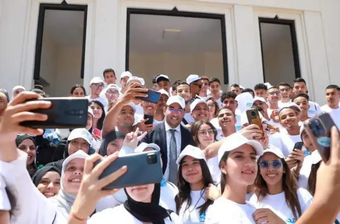 الحكومة تصادق على إحداث “جائزة المغرب للشباب”
