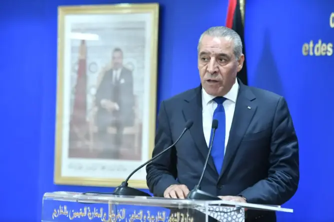 الشيخ يشيد بالمواقف الثابتة والراسخة للملك تجاه القضية الفلسطينية (فيديو)