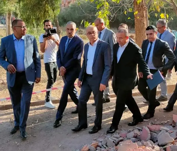بنموسى يزور ثانوية دمنات.. ومتتبعون ينتقدون “تزوير الواقع”