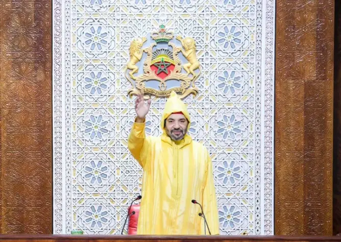 الفاتيحي: الخطاب الملكي بالبرلمان احتفالي وتأكيد على قوة المغرب وتتويج لمساره