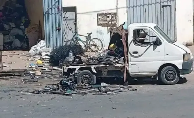 حادث انفجار قذيفة بالعيون يدفع حقوقيين لرفع مطلب تقنين أنشطة بيع المتلاشيات
