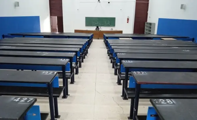 غضب داخل الجامعة.. نقابة التعليم العالي تطالب الوزارة بتنفيذ اتفاق 3 أبريل وتحذر من التصعيد