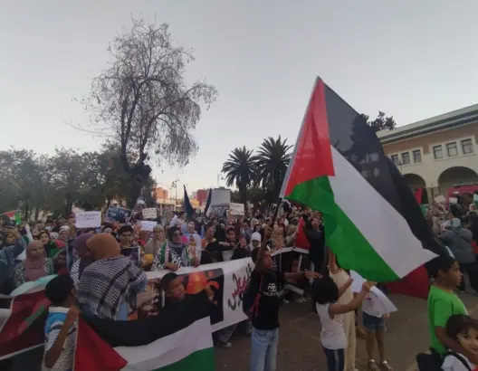 لليوم الثاني تواليا.. تواصل المسيرات والوقفات بمدن مغربية تنديدا بالعدوان الإسرائيلي