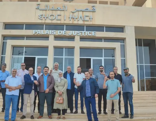 قررت ابتدائية وجدة، اليوم الخميس، إرجاء النظر في ملف الصحافي عبد المجيد أمياي مدير جريدة شمس بوست الالكترونية، وذلك