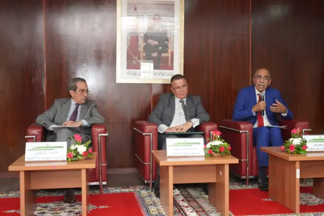 الأمانة العامة للحكومة تطلق تكوينيا حول “آليات تجويد النصوص القانونية” لفائدة أطر قطاعات وزارية