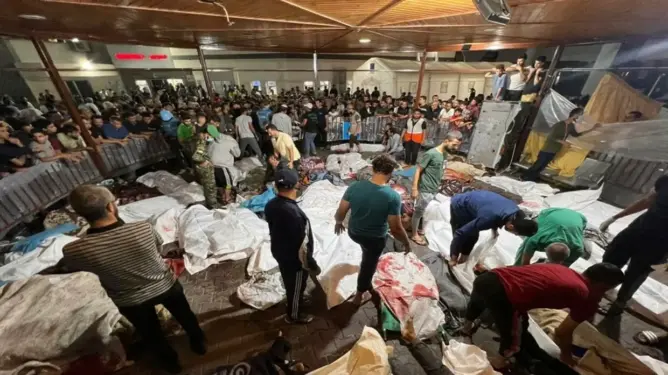 عدد شهدlء غزة يتجاوز 7300 ووزارة الصحة تعلن تعطل خدمات كل المستشفيات