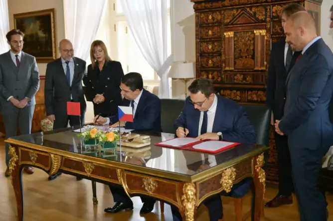 المغرب والتشيك يعلنان التزامهما بتوطيد الشراكة بين المملكة والاتحاد الأوروبي