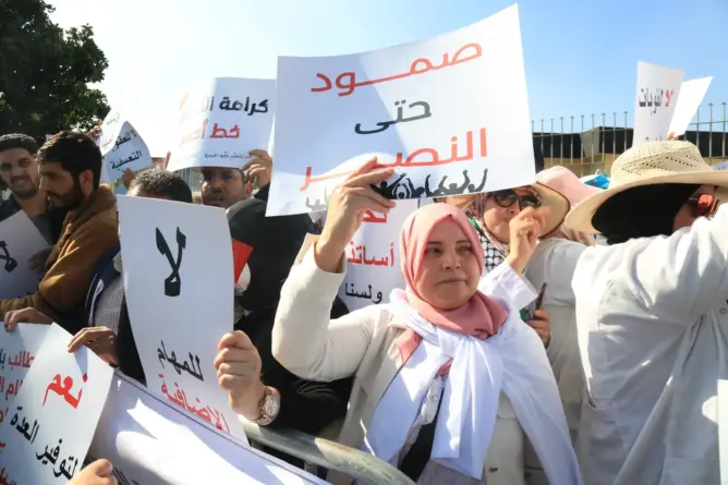 تنسيق التعليم يؤجل “الحسم” في الاستمرار أو تعليق الإضراب ويدعو مناضليه للتأهب