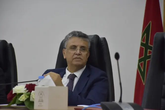 وهبي يقترح تسوية على “سارقي فلوس الدولة”: إرجاع الأموال مقابل “الحرية المشروطة”