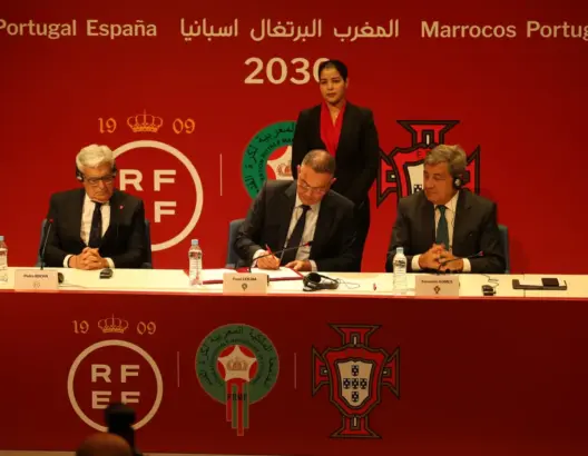 المغرب يوقع اتفاقية الترشيح المشترك للمونديال.. ولقجع: سنصنع التاريخ بنسخة عابرة للقارات