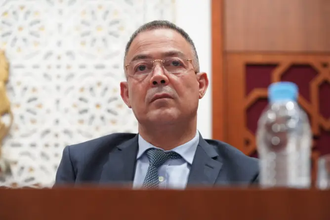 لقجع: أسر ستسفيد من 2720 درهم شهريا والحكومة تواجه أصعب فترة منذ 25 سنة