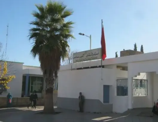 شخص يهاجم أطر مستشفى صفرو بالسلاح الأبيض