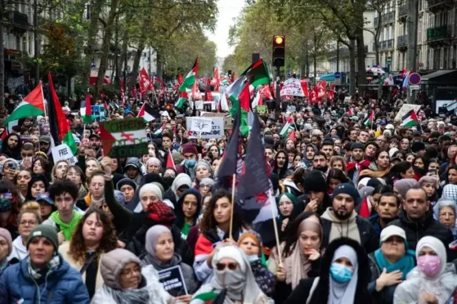 مظاهرات حاشدة بألمانيا وفرنسا دعما للفلسطينيين بغزة