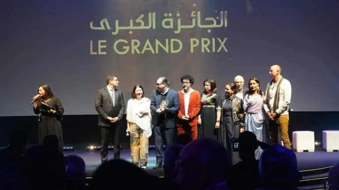 بينها الجائزة الكبرى.. “أبي لم يمت” لعادل الفاضيلي يقتنص ست جوائز من المهرجان الوطني للفيلم بطنجة