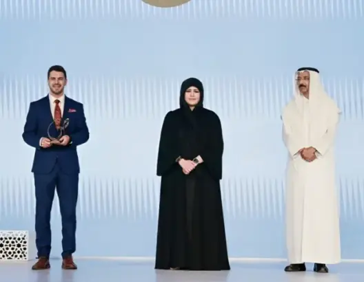 باحث مغربي يُتوج بجائزة بن راشد للغة العربية بالإمارات