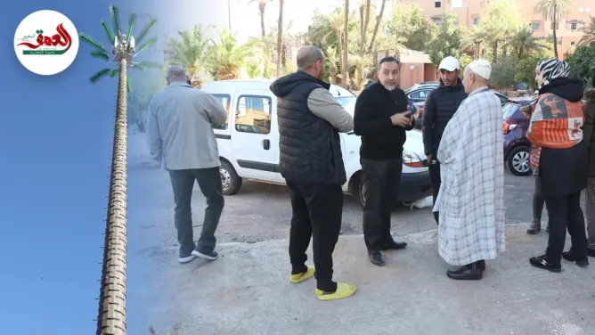 ساكنة حي السملالية بمراكش تعترض على لاقط هوائي لشركة أورونج يبعد فقد ب10 أمتار عن المنازل