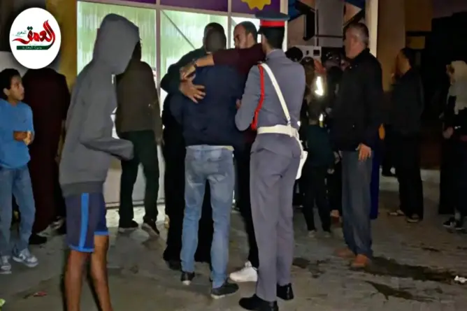زبناء يحتجون على مقاول رفض تسليمهم شققهم السكنية