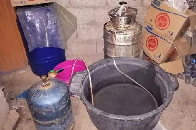 لقجع: أسعار الخمور يجب أن تكون في المستوى حتى لا نشجع استهلاك “الماحيا”