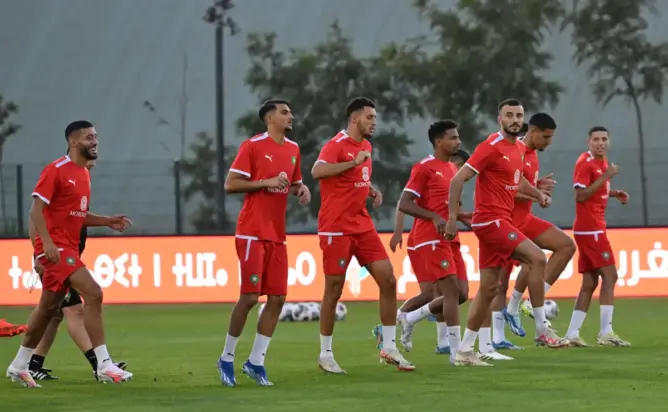 لاعبان جديدان ينضمان لمعسكر المنتخب بعد مغادرة أوناحي.. والأسود تخوض أول حصة