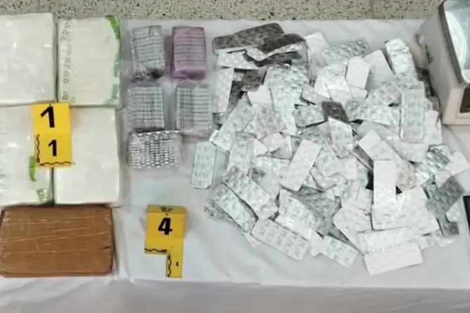 إحباط محاولة تسليم شحنة من الكوكايين والأقراص المخدرة بطنجة