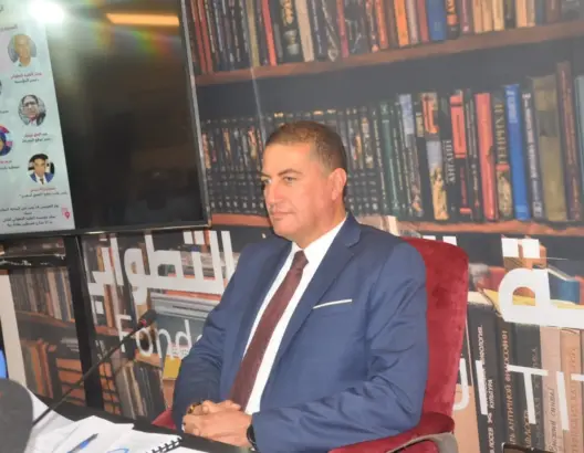 في ضيافة “الفقيه التطواني”.. العبدي يُعدِّدُ إكراهات الجهوية ويشتكي احتكار مؤسسات للمعلومة
