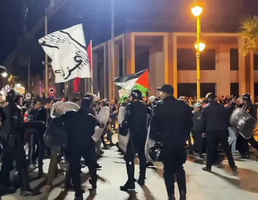 أمن طنجة يطوق مسيرة تضامنية مع غزة