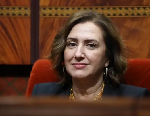 فاطمة الزهراء عمور وزيرة السياحة