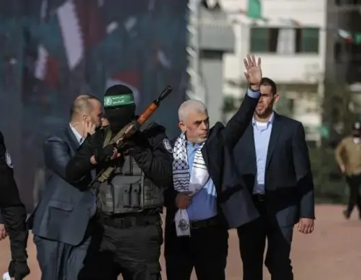 “السنوار لن يغادر”.. حمدان: تم تجنيد أجيال جديدة وقدرات حماس عالية لمواصلة القتال