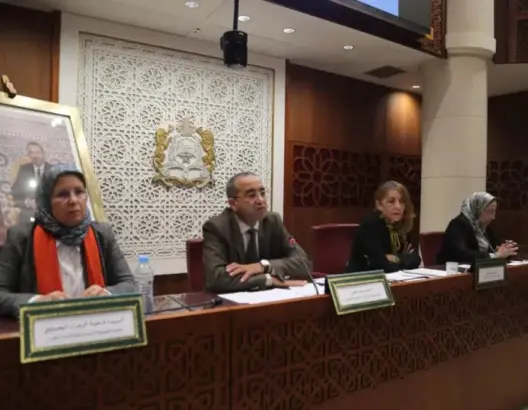 نواب وفاعلون يرصدون ضعف الديمقراطية التشاركية وعدم تفعيل “الحكومة والبرلمان المنفتحين”
