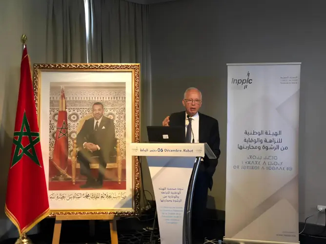 الراشدي يربط استفحال الفساد بالمغرب بعدم القطع مع منابعه ويعتبر الظاهرة عائقا للتنمية