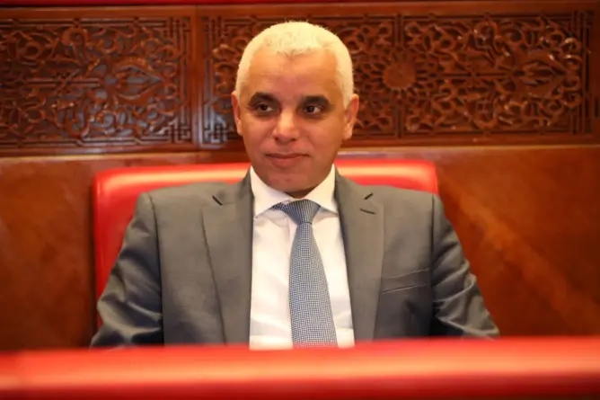 نقابة ترفض الزج بمطالب الممرضين في حسابات سياسية وتطالب بالاستقرار الوظيفي