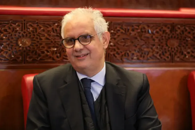 نقابة تطالب بتدخل بركة لوضع حد لممارسات “غير قانونية” بالحسيمة
