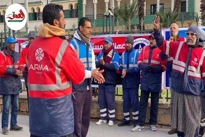 عمال النظافة بالجديدة يحتجون ضد “الترهيب”