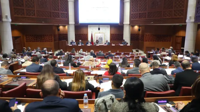 وصفته بـ”التاريخي”.. الأغلبية تُسند وهبي لتمرير مشروع المسطرة المدنية بالبرلمان