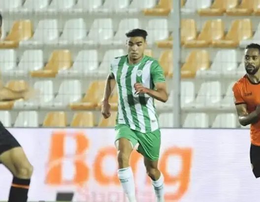 خاص.. الصوان لاعب مولودية وجدة على ردار أندية البطولة الوطنية 