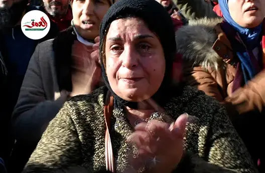 أساتذة بفاس يذرفون الدموع بعد توصل زميلتهم بقرار التوقيف