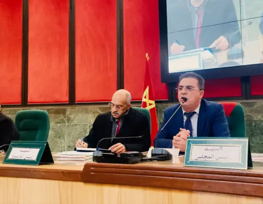 مستشارو أكبر مقاطعة بالمغرب يقاطعون دورة يناير.. ورئيسها: أنا مستهدف سياسيًا (فيديو)