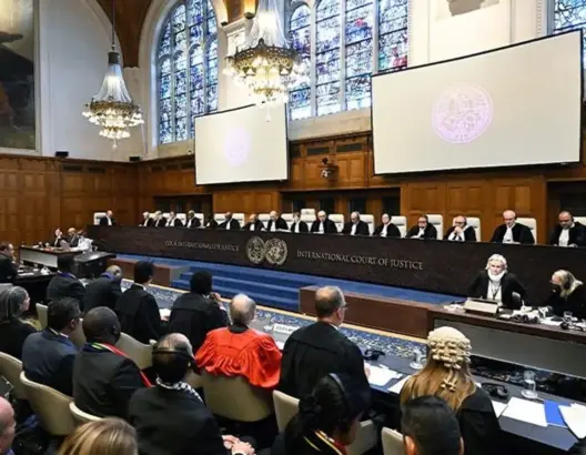 إسرائيل تتحدى قرار محكمة العدل الدولية وتشن غارات غير مسبوقة على رفح