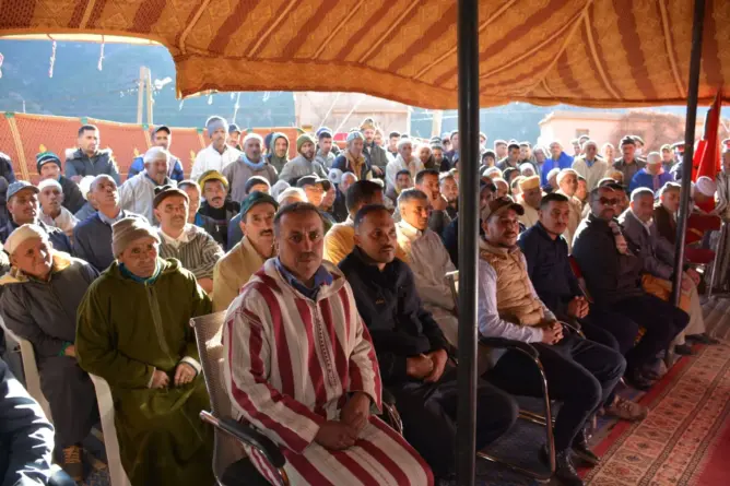 أعضاء يتهمون رئيس جماعة بأزيلال بالإقصاء من حضور زيارة عاملية.. والرئيس يوضح